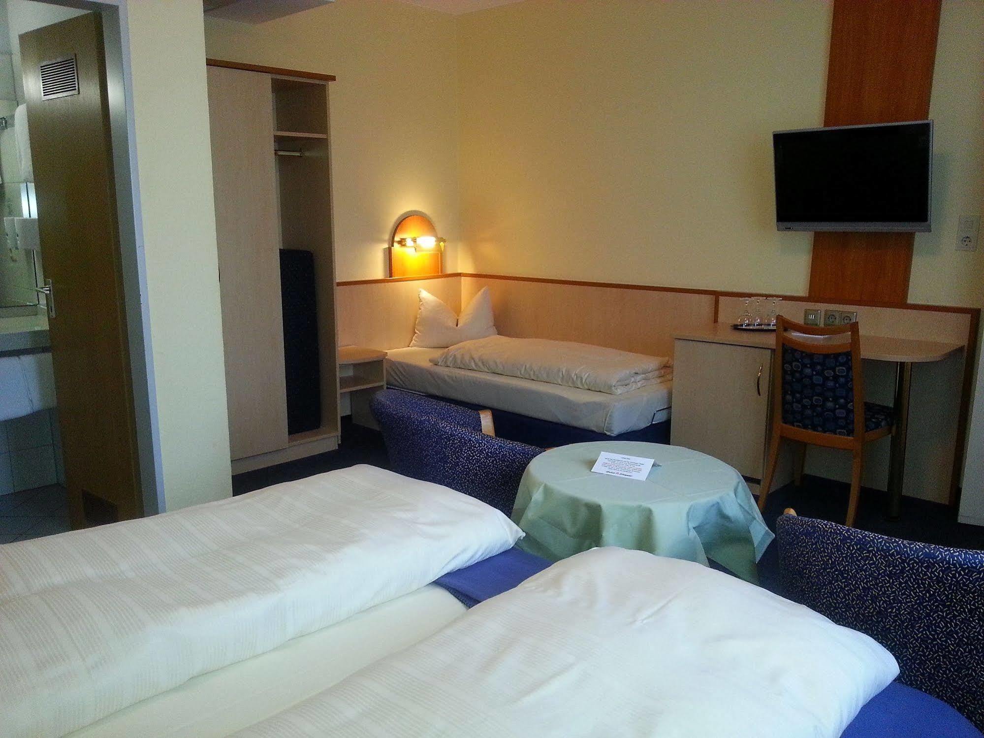 Partner Strauss 3* Würzburg